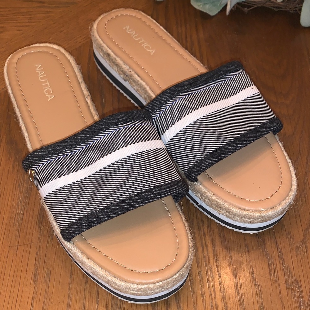 Nautica Black and White Striped Platform Sandals Size 9.5
